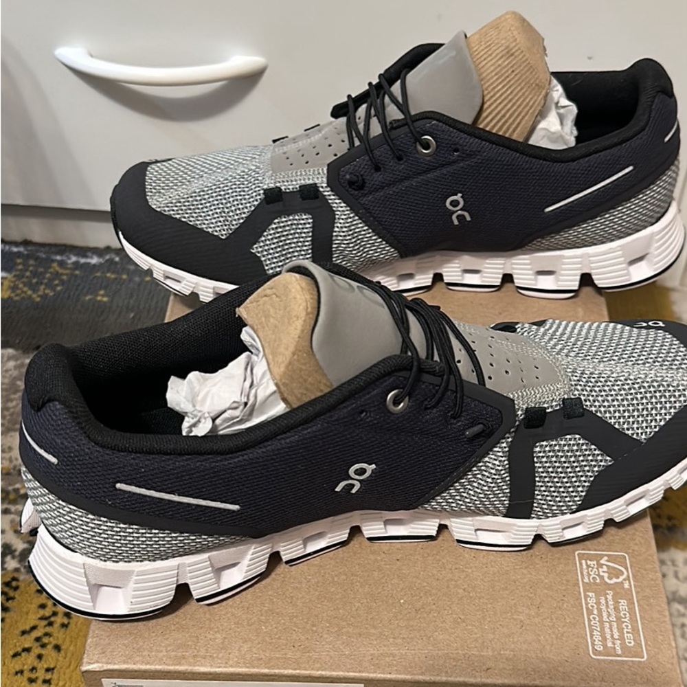 Onn cloud running men shoes